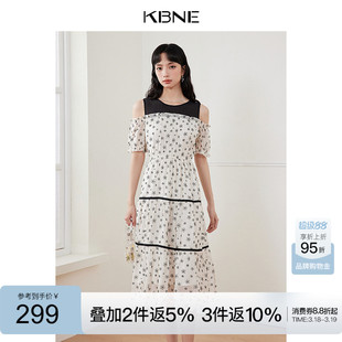 KBNE连衣裙女裙子夏季2026新款法式小个子港味复古收腰显瘦碎花裙