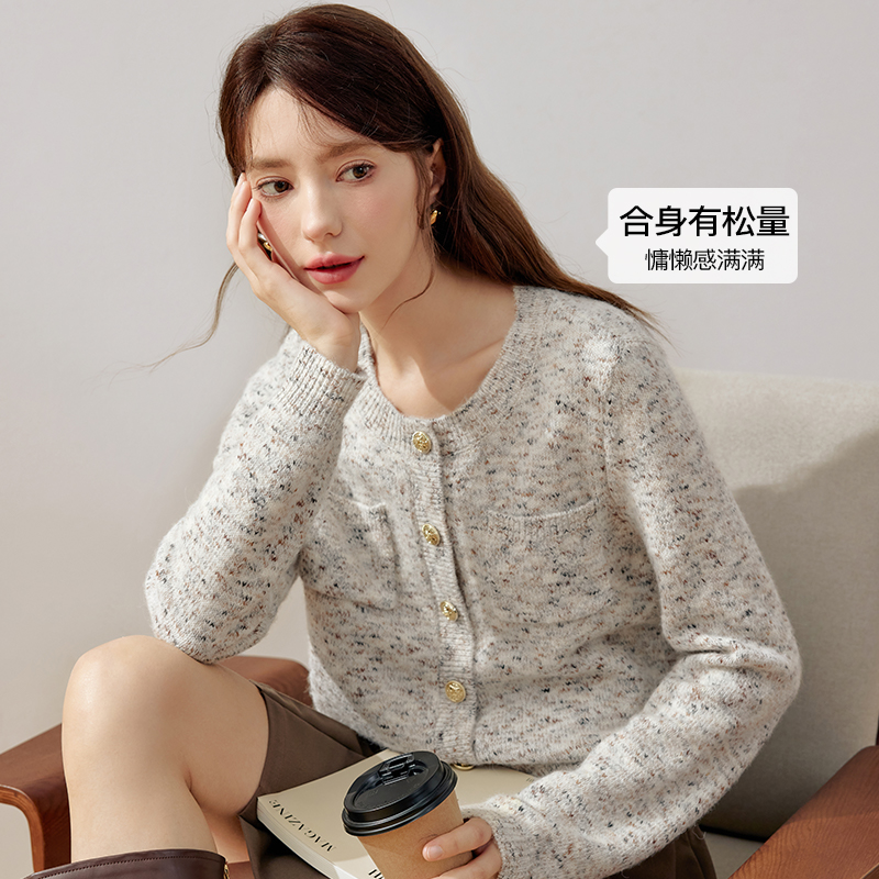 【柒柒Moon直播间】长袖上衣气质毛衣秋冬女740839126