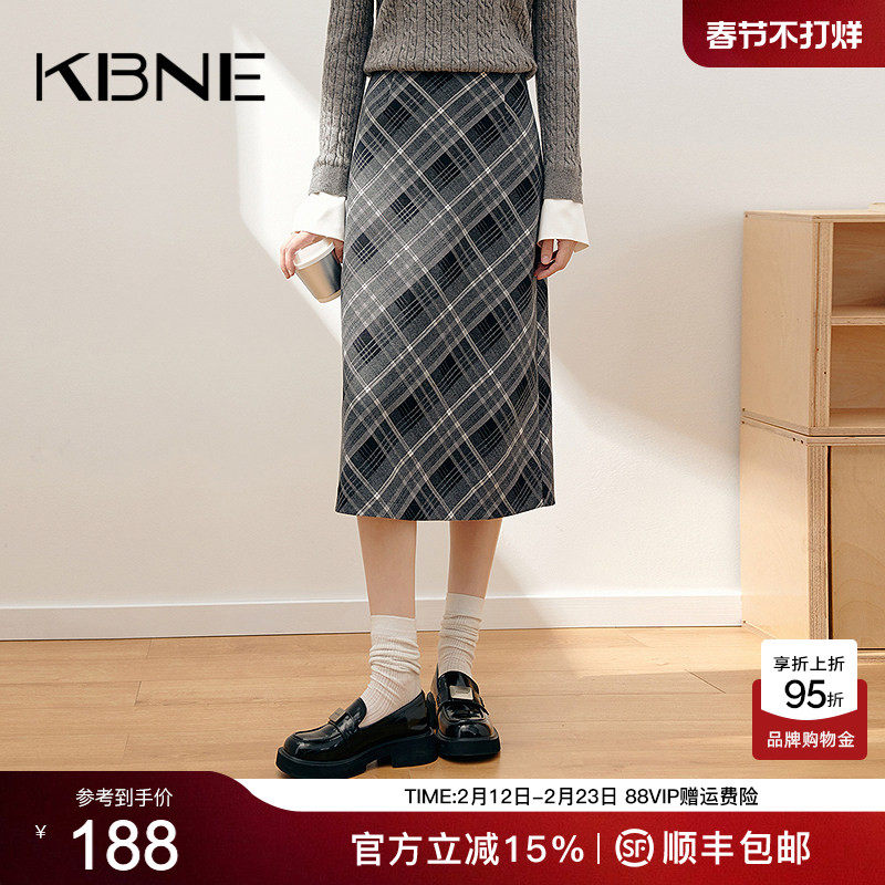 KBNE半身裙女裙子秋冬款2026秋季新款格子字裙今年流行爆款半裙