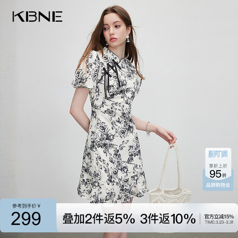 KBNE连衣裙女国风新中式改良旗袍2026夏季新款设计感重工碎花裙子