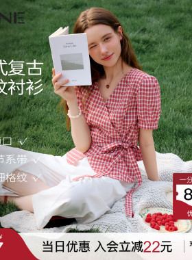 KBNE法式复古红色格纹衬衫女2026夏季新款设计感小衫V领短袖上衣