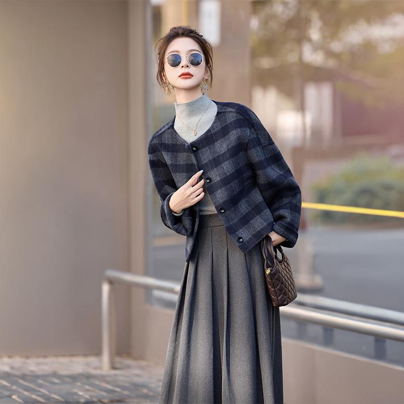 秋冬新款高级感小子个子Z2548-10衫百呢搭开格洋气羊毛外套