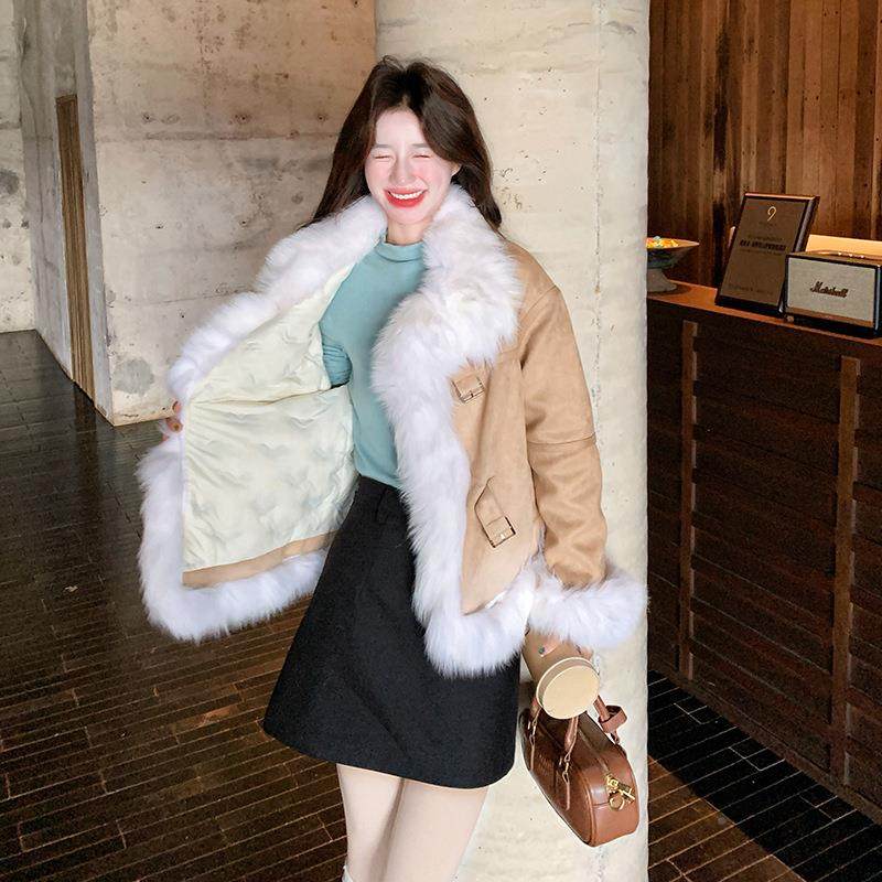 季卡其色真毛拼接外套女小个子D115-C82冬新风款羽绒内胆千短金上