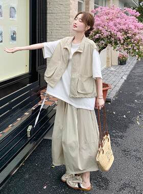 浅休卡其松弛感甲闲工装马三套装裙女夏C225-11季新款恤半身裙件