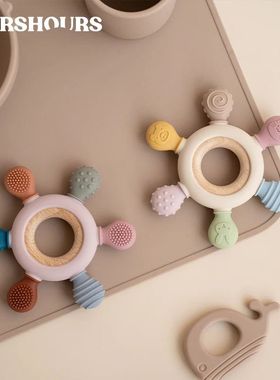 1pc Food Grade Baby Silicone Teether Rudder Shape Wooden Rin