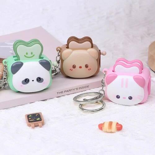 Cute Animal Toast Pop-Up Keychain, Kawaii Squeeze Toy, Bag C