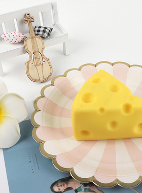 Triangle Cheese Kneading Music Simulation Food Play Decompre