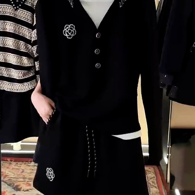 秋装一整套2025新款立体花朵假两件长袖上衣半身裙两件套休闲套装