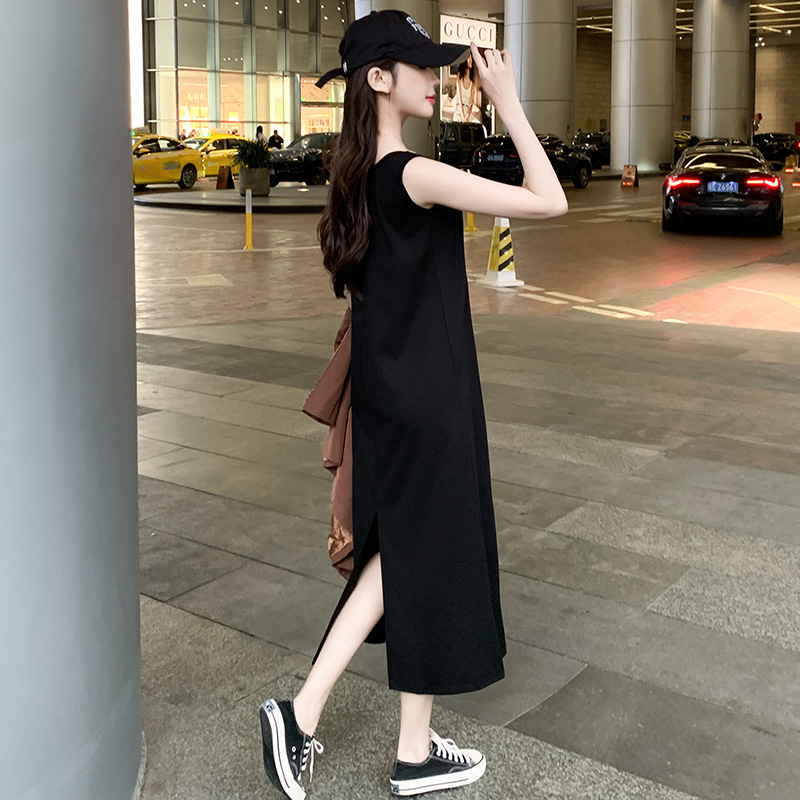 高级感女装连衣裙时尚宽松休闲慵懒风显瘦长款气质开叉打底背心裙