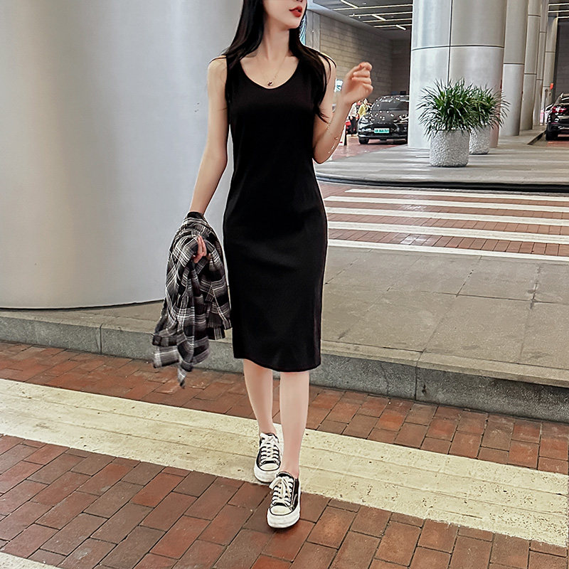 春夏装新款黑色背心裙中长款打底无袖吊带裙女内搭大码连衣裙