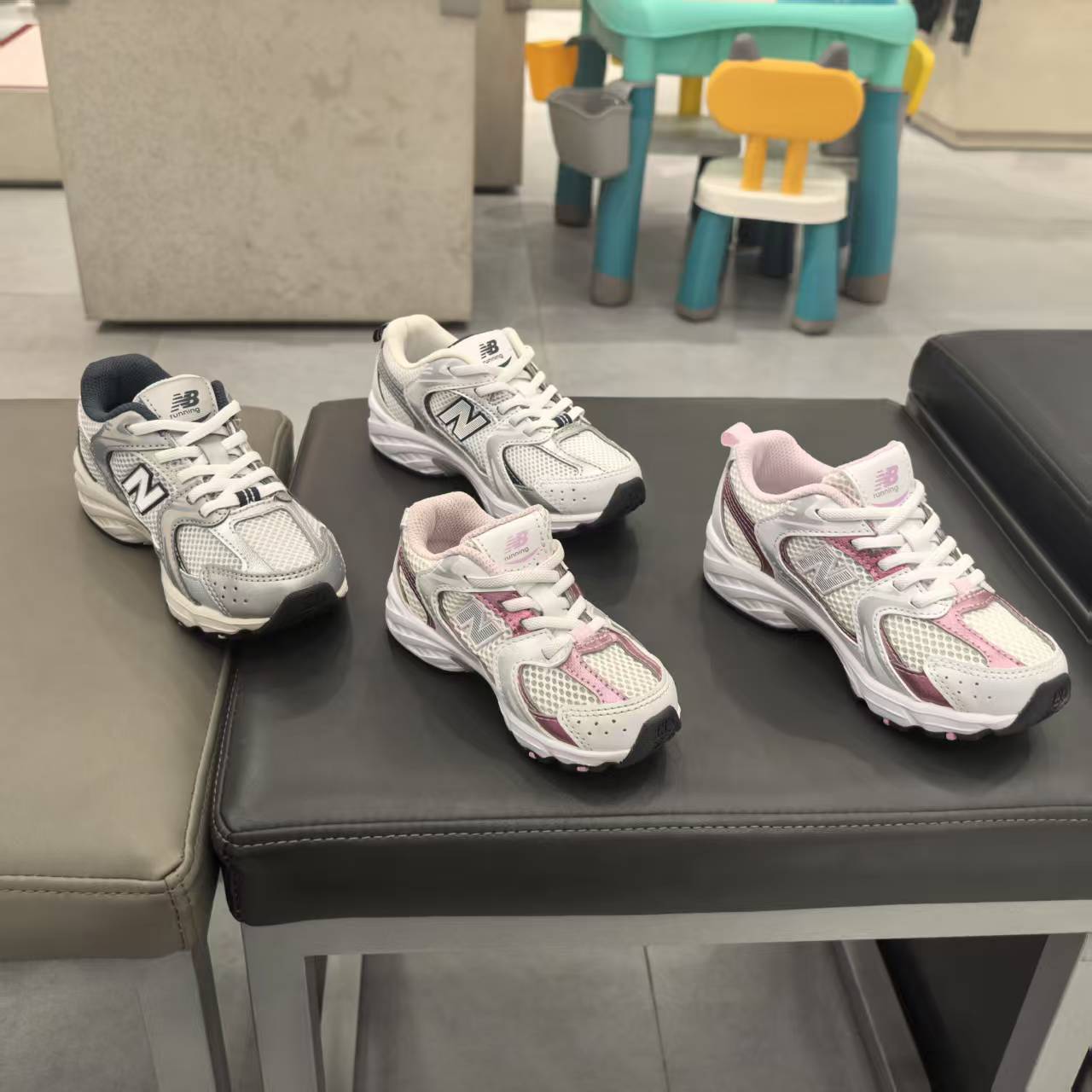 NEW BALANCE/NB童鞋男女小中大儿童灰银网面透气运动鞋530KA/SB1图片