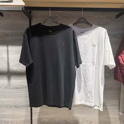 NewBalanceNB26春款男士纯棉圆领运动休闲T恤简约透气短袖MT41533