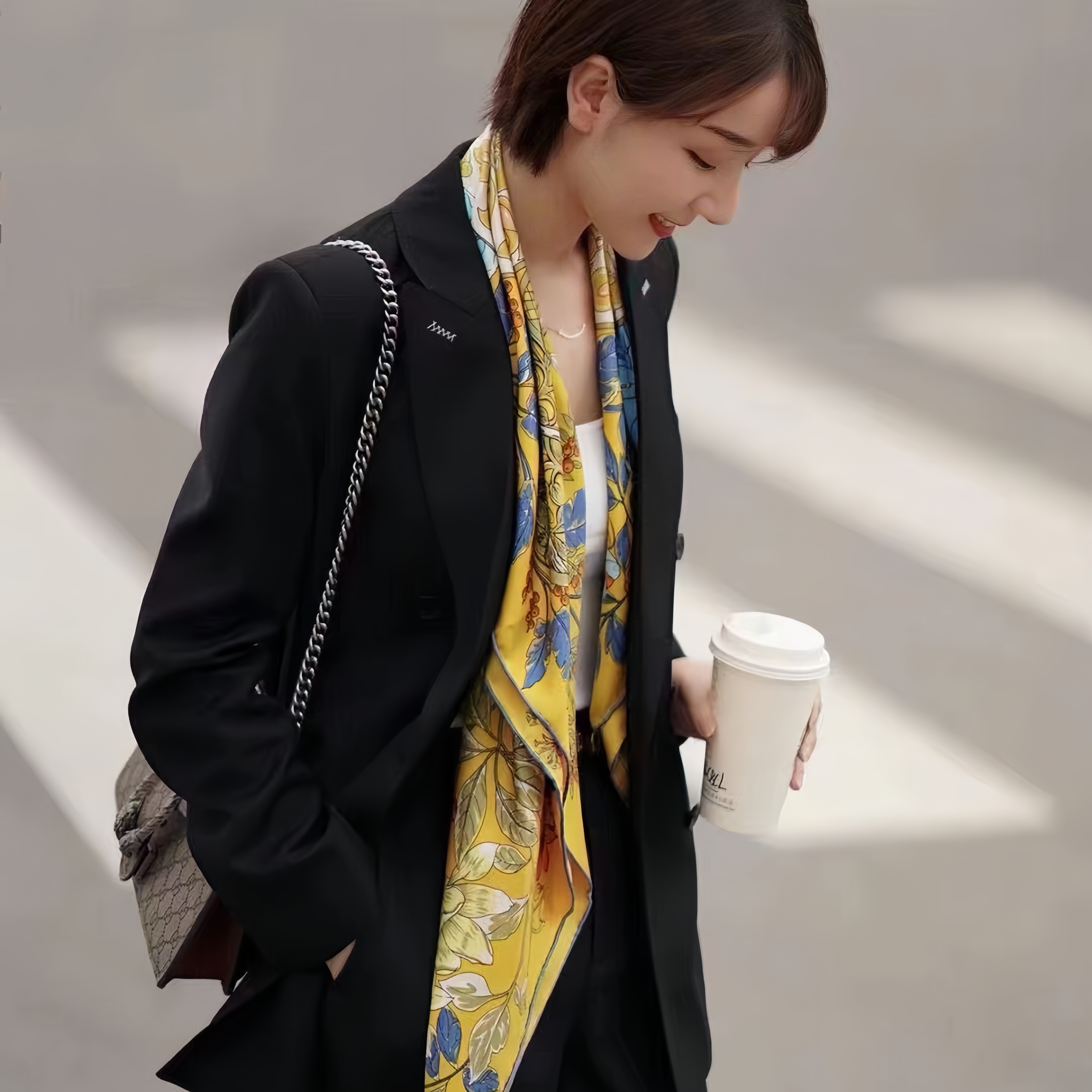 WOO真丝印花丝巾春夏款