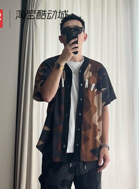 42运动家 Air Jordan男子印花拼色网面透气V领短袖T恤 FB7339-133