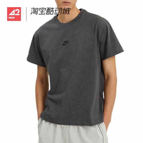 42运动家 Nike耐克男子刺绣小勾透气休闲圆领短袖T恤 DN5241-254