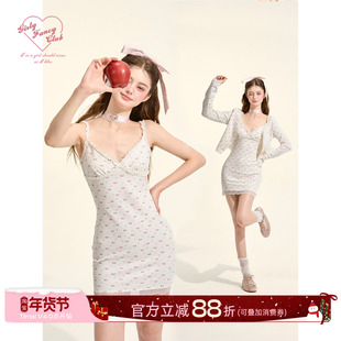 GirlyFancyClub甜甜腊肠狗小印花开衫两件套装修身包臀吊带连衣裙