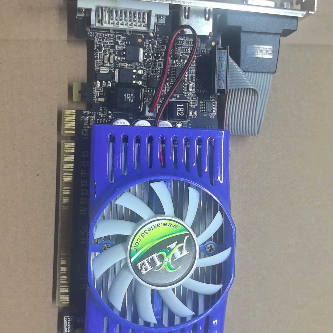 GT220显卡 512M内存，带蓝色散热器，支持HDMI/V