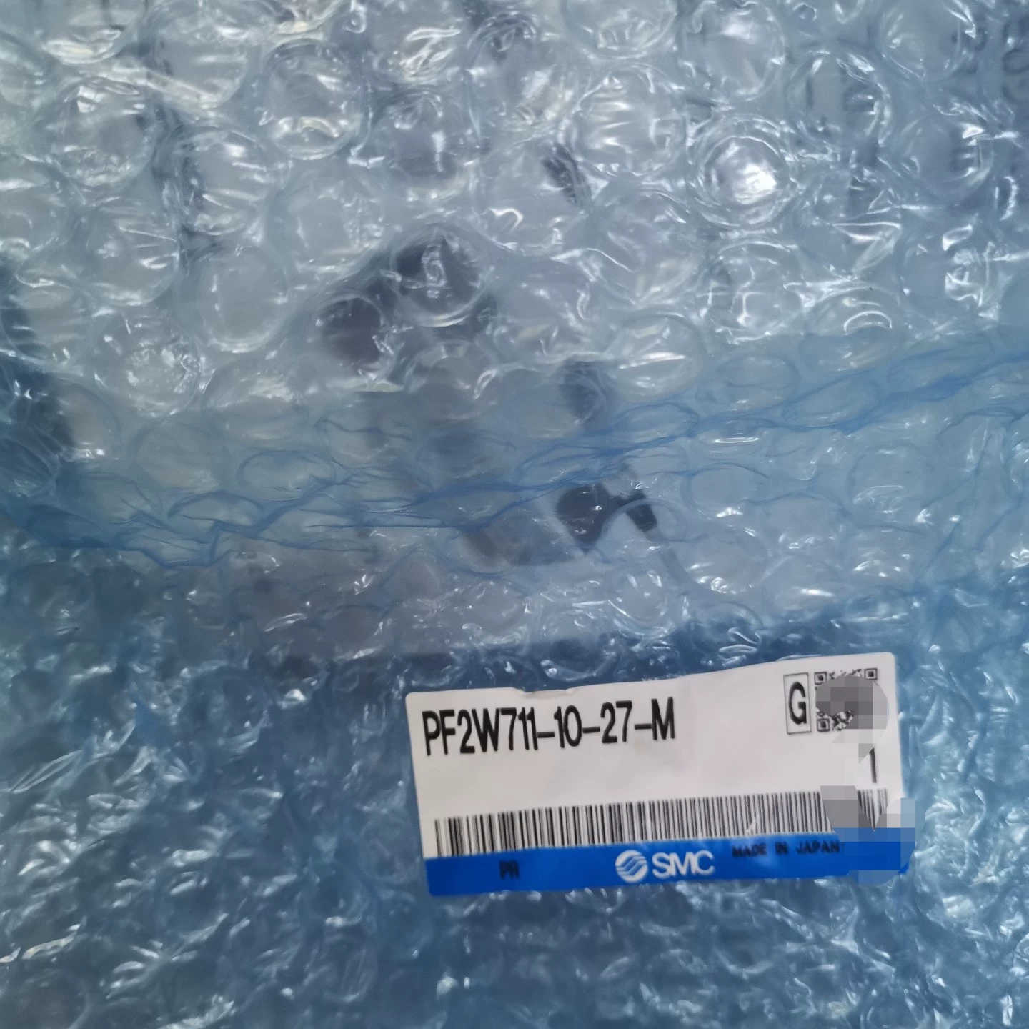 PF2W711-10-27-M,SMC流量传感器全新原装，有