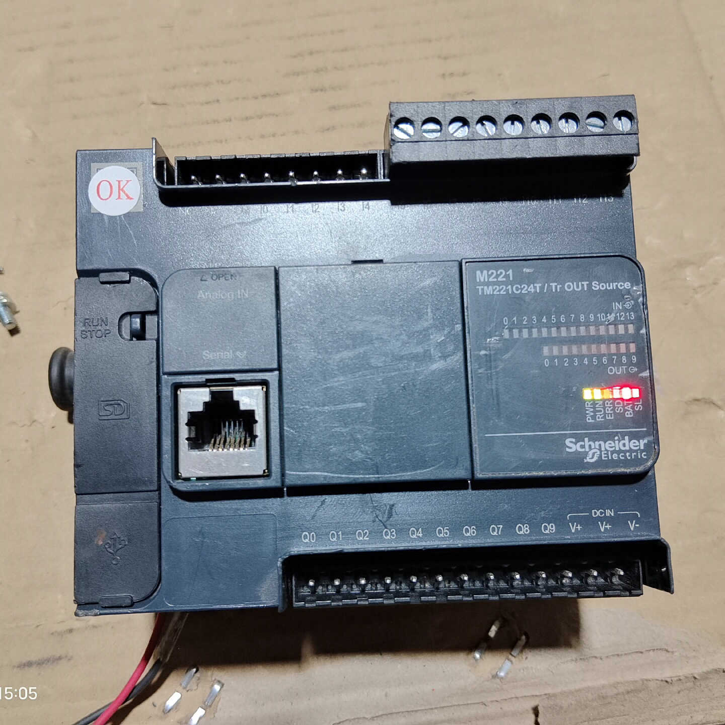 TM221C24T原装拆机 功能包好 缺少两个端子排  电池