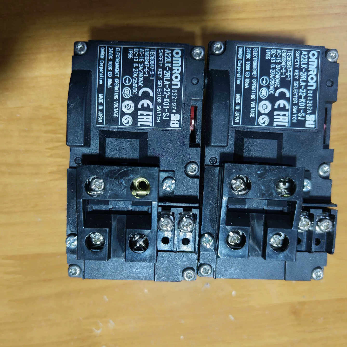 OMRON安全钥匙锁 A22LK-2RLA-22-K0