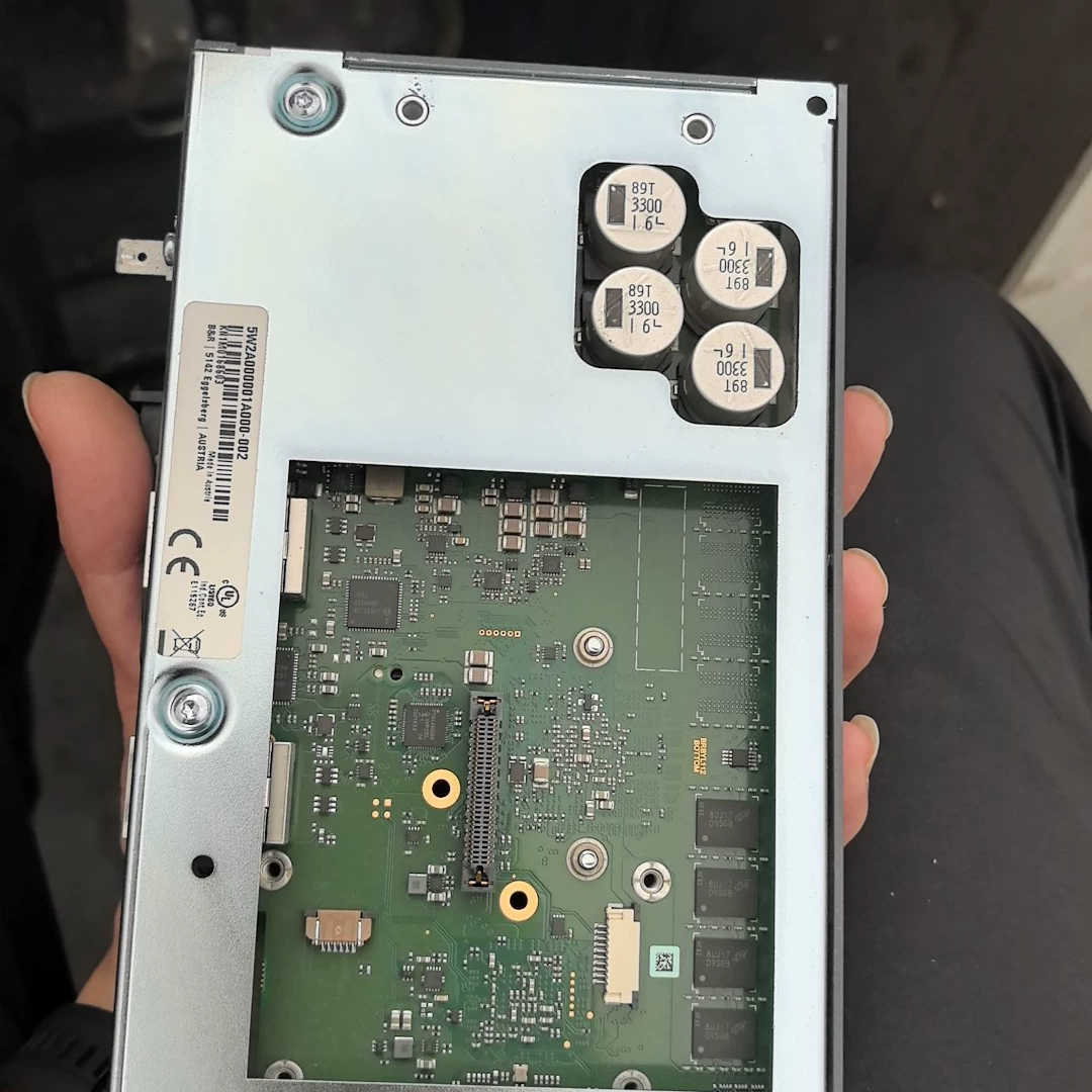 5PPC2100.BY01-000   贝加莱 PC2100