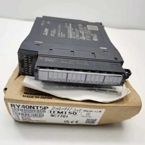 处理4台RY40NT5P 1FM150全新原装三菱PLC模块
