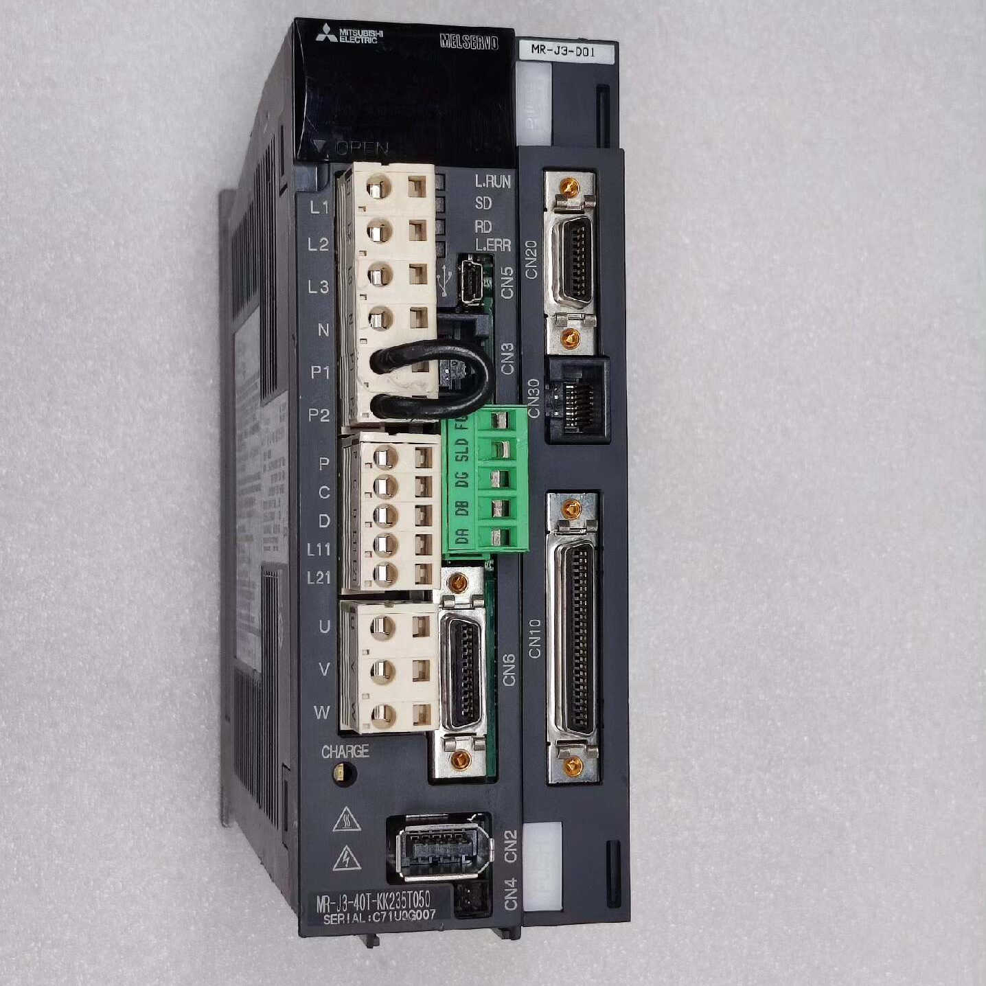 三菱伺服驱动器 MR-J3-40T-KK235T050