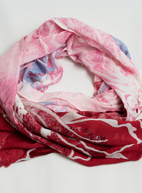 新款出口欧美 优雅气质红色印花围巾女春秋 百搭薄款旅游丝巾披肩