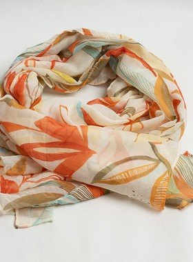 新款欧美时尚 优雅气质黄色叶子丝巾女春夏秋 百搭旅游长款纱巾