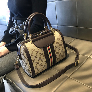 新款2019潮百搭斜挎包