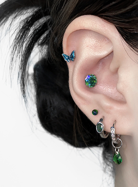 二十二丁目绿色锆石耳钉高级感耳骨钉蝴蝶耳蜗钉墨绿水滴耳圈耳环
