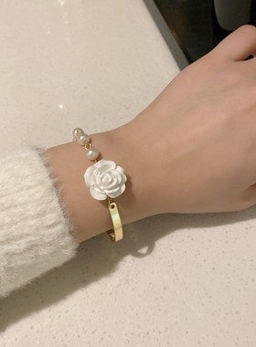 赠尔铃铛~猫眼石铃铛手链女生夏季ins小众设计高级感串珠闺蜜手饰