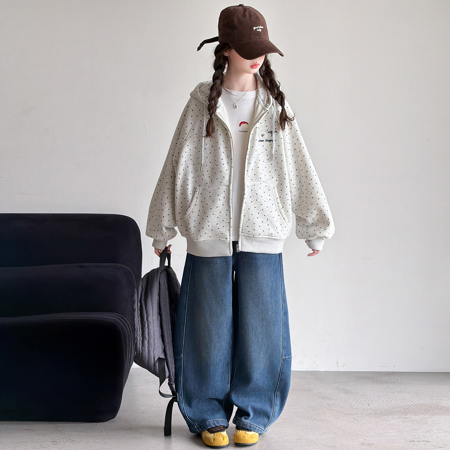 女童秋冬套装2026新款加绒加厚儿童秋冬卫衣运动外套牛仔裤两件套