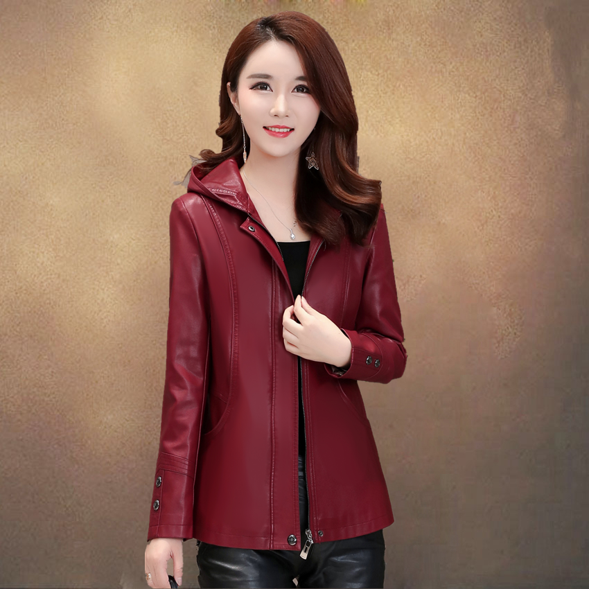 2021 spring and autumn new middle aged womens leather jacket with short hat and slim fit large mothers leather jacket and cotton coat