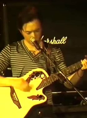 beyond乐队96演唱会黄贯中同款12弦十二弦龟背吉他民谣电箱木吉他