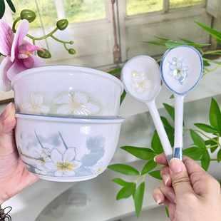 可爱牛油果蜜桃兔家用高颜值沙拉碗陶瓷米饭碗2碗2勺家庭食品级