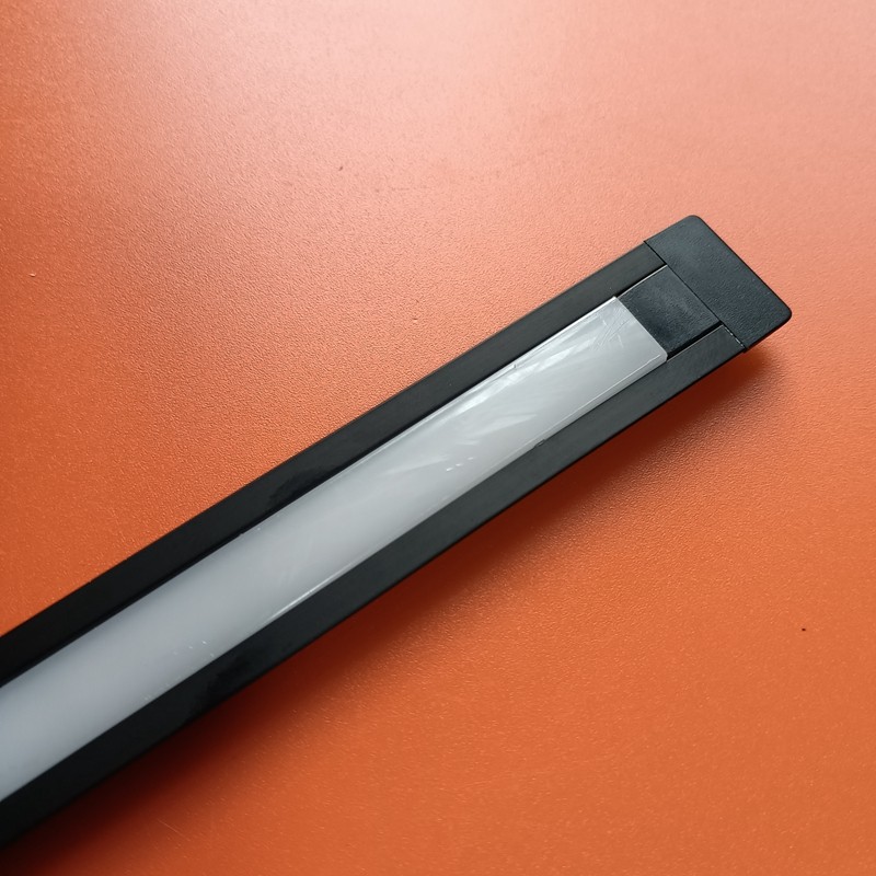 15*6mmled线条灯带超薄银色