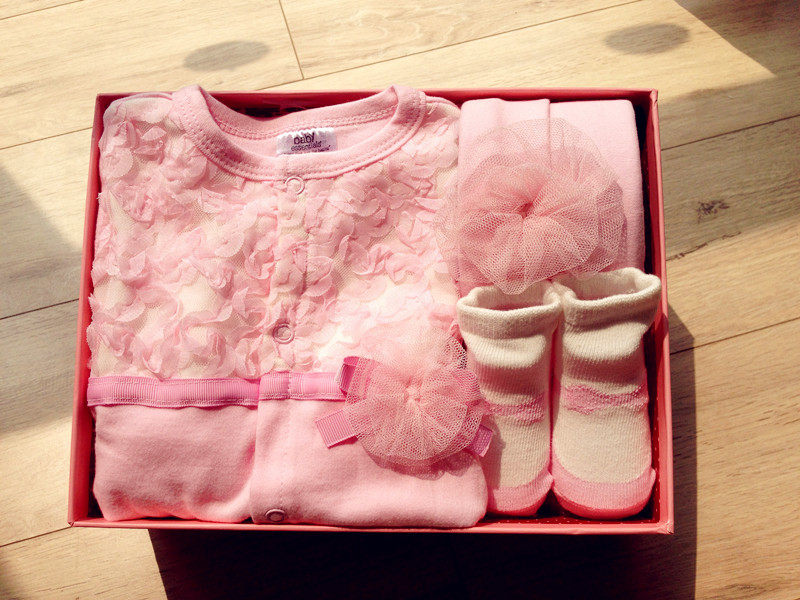 Coffret cadeau pour bébé BABY ESSENTIALS - Ref 1952697 Image 3