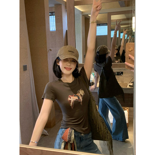 甜辣多多 天丝羊毛小马印花t恤2026年夏季显瘦宽松上衣女S2708