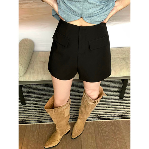 甜辣多多【建模裤】2026年春季新款简约百搭显瘦高腰阔腿短裤女