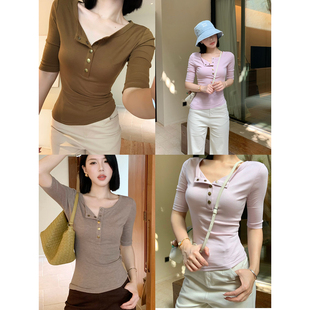 显瘦上衣女S2670 t恤女2026年春夏纯色纽扣修身 甜辣多多 圆领中袖