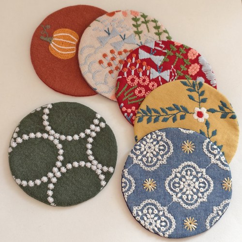 原创手工布艺重工刺绣茶托垫圆形茶杯垫及茶道零配