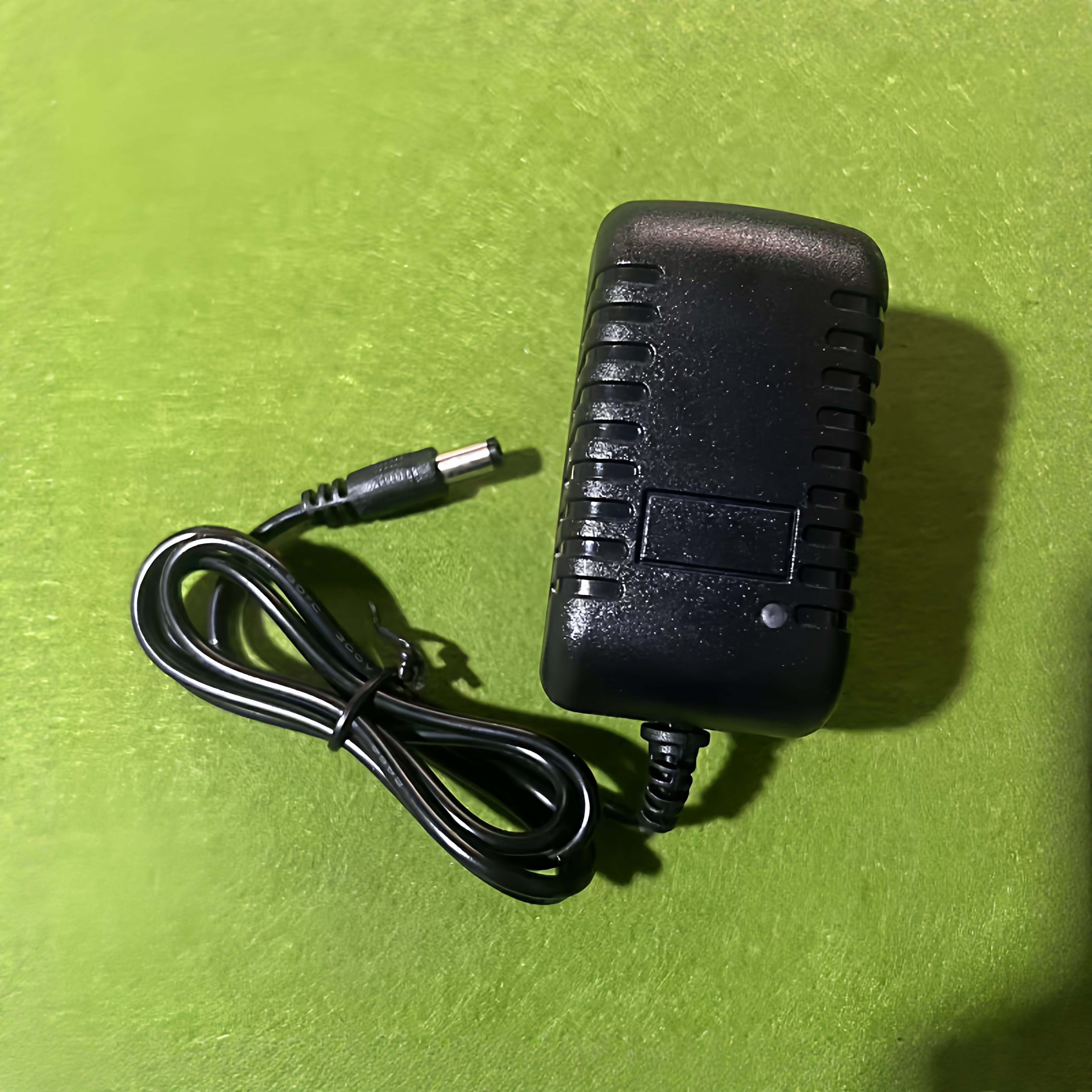 12伏变压器LED霓虹灯降压器，可用在花店鲜花美甲美睫