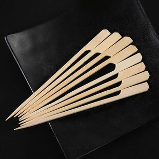竹质烧烤签 18cm无节铁炮串 烤串烤肠签 烧烤用具烧烤签厂家供应