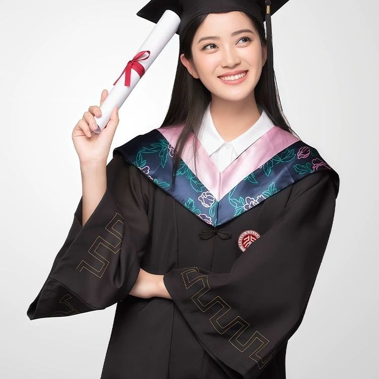 大学生男女学士服学院风