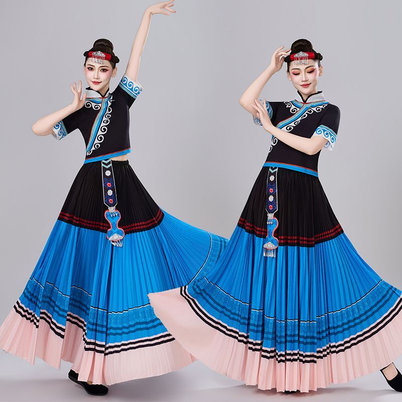 彝族舞蹈演出服大山索玛