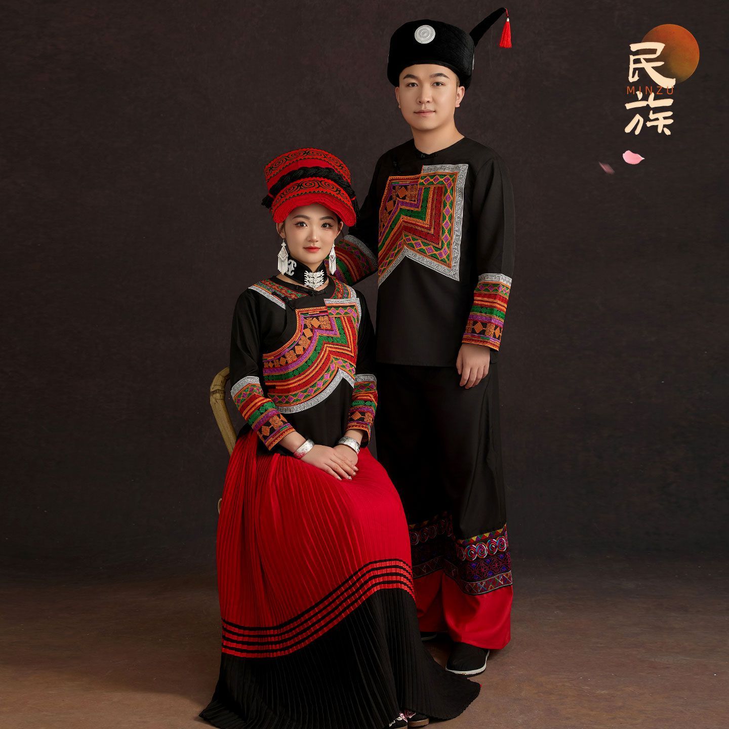 凉山彝族服装成人男女景