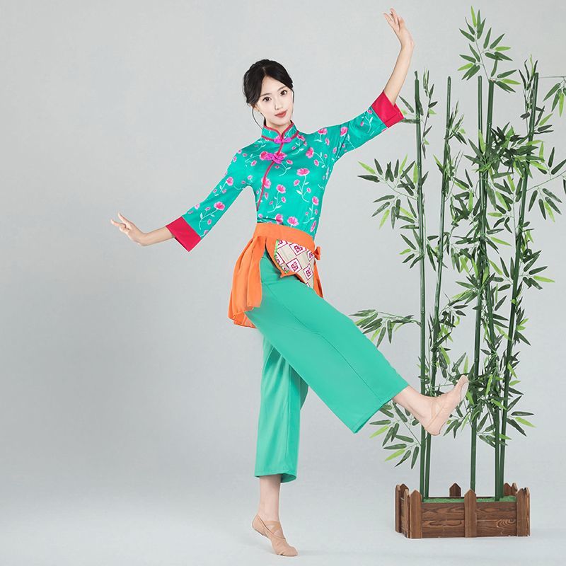 广场舞套装新款秧歌舞蹈