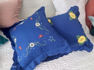 外贸绣花抱枕靠垫含芯蓝色刺绣40X40CM尾货甩卖