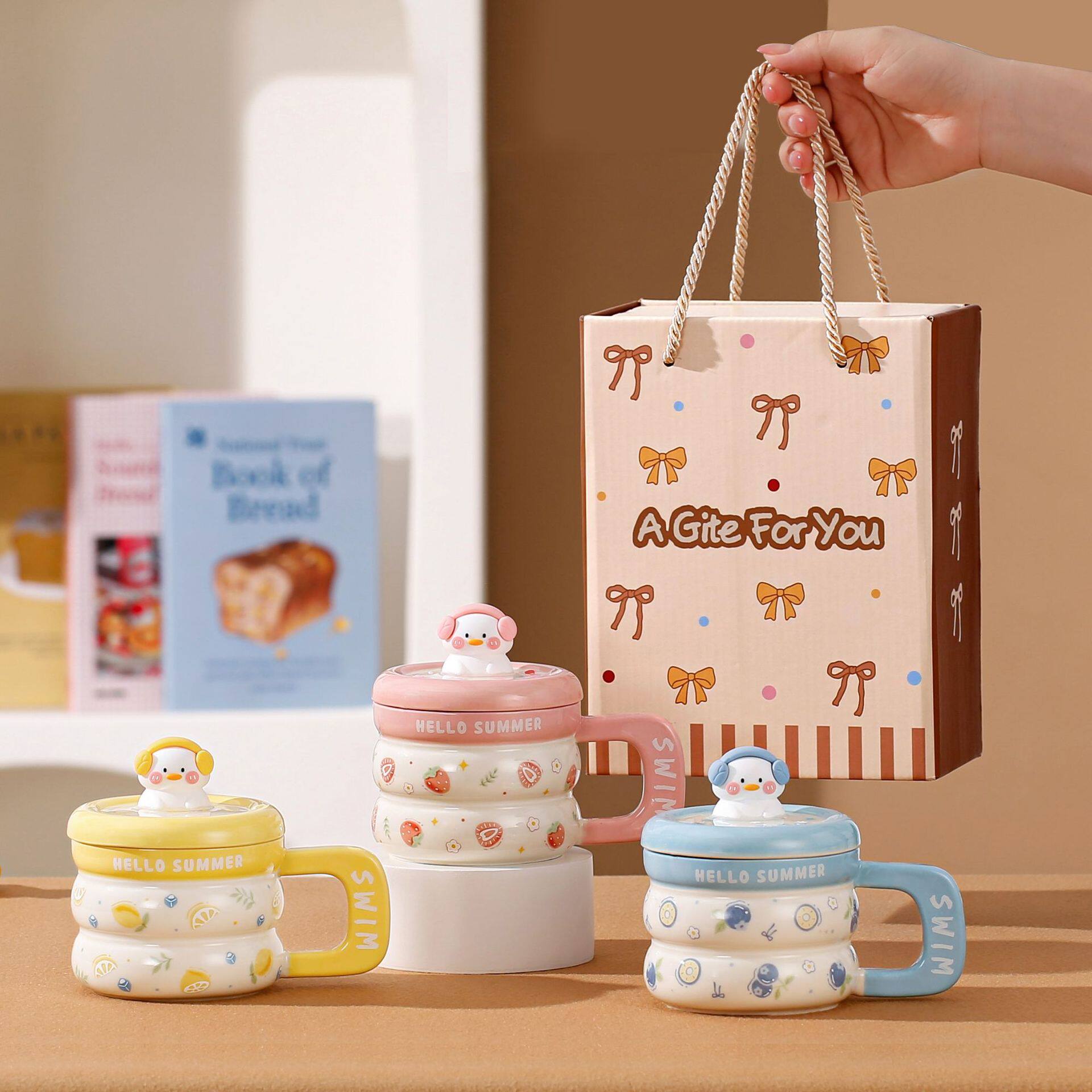 生日礼物女老师女生送闺蜜幼儿园老师实用小礼品创意水杯高档礼盒